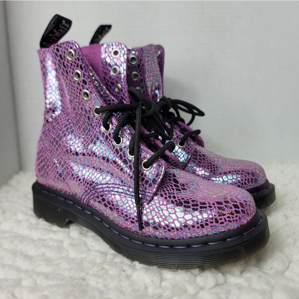 Dr. Martens 1460 Pascal 8-Eye Purple Iridescent Snakeskin Leather Boots Women 6.